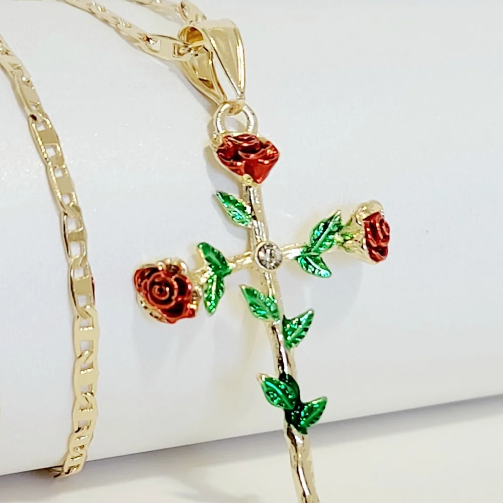 Red Roses Cross - Picture 3 of 5